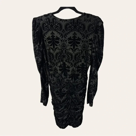0492W. All IN FAVOR MINI VELVET DRESS BLACK IN COLOR LONG SLEEVE RUCHING SIZE SM - Picture 9 of 13